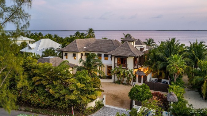 KEMPA KAI INCREDIBLE OCEANFRONT HOME WITH GUEST BUNGALOW