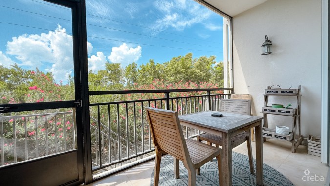VILLA ROYALE TOWNHOUSE