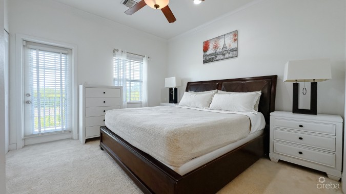 VILLA ROYALE TOWNHOUSE