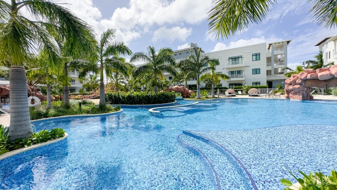 PENTHOUSE OLEA
