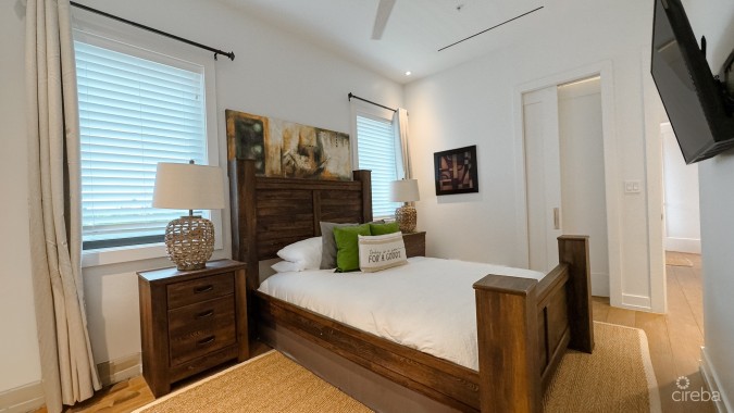 PENTHOUSE OLEA