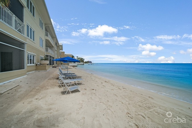 LAGUNA DEL MAR ON 7 MILE BEACH