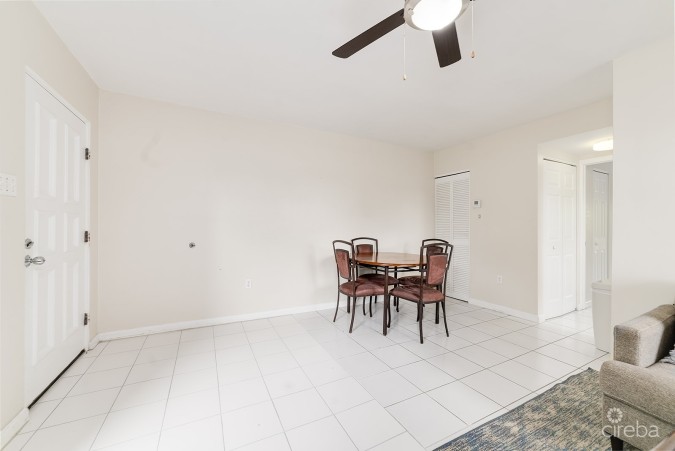 GINGERBREAD GROUND FLOOR APARTMENT