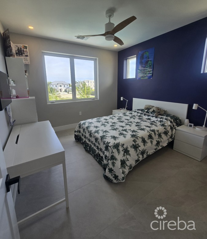 MARQUIS QUAY RESIDENCE, CRYSTAL HARBOUR