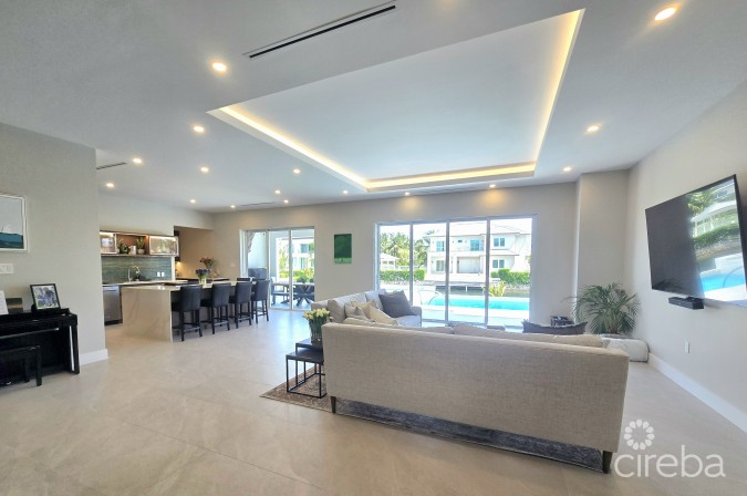 MARQUIS QUAY RESIDENCE, CRYSTAL HARBOUR