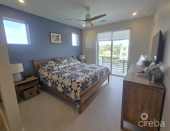MARQUIS QUAY RESIDENCE, CRYSTAL HARBOUR