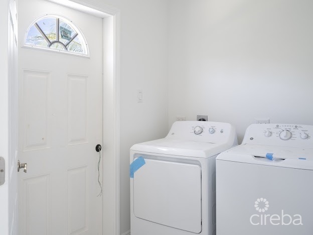 NORTH SIDE BRAND NEW HOME        3 BED/3 BATH