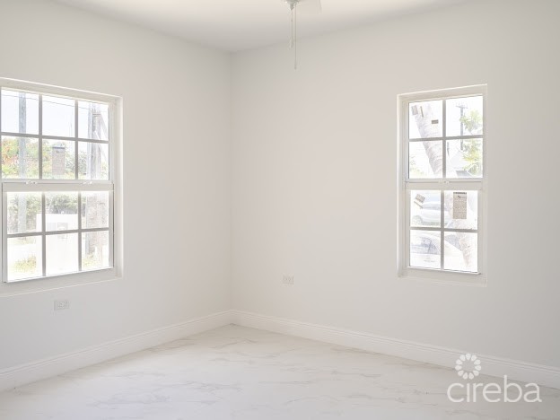 NORTH SIDE BRAND NEW HOME        3 BED/3 BATH