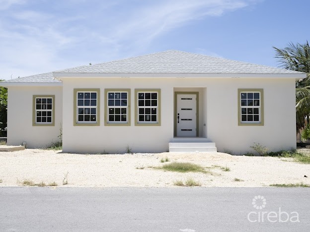 NORTH SIDE BRAND NEW HOME        3 BED/3 BATH