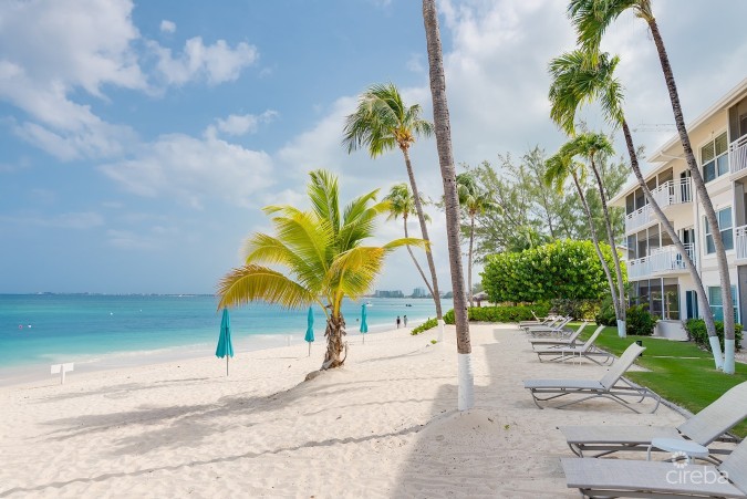 SEVEN MILE BEACHFRONT  CONDO, CAYMAN CLUB