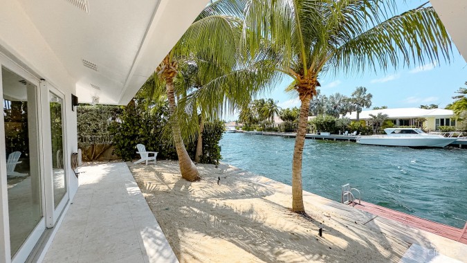 WATERFRONT HOME, GOVERNORS HARBOUR