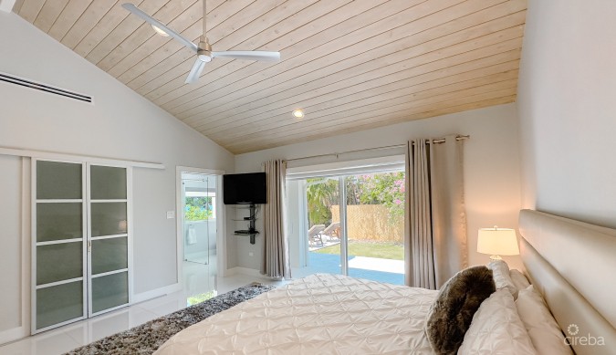 WATERFRONT HOME, GOVERNORS HARBOUR