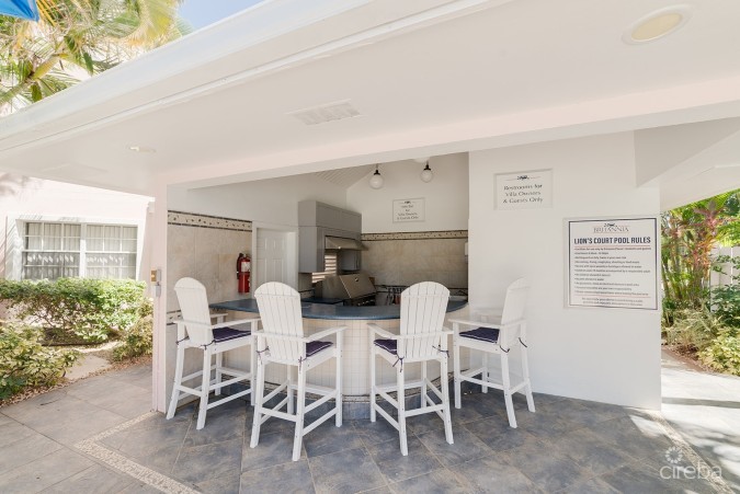 BRITANNIA LIONS COURT #324 - BRIGHT & RENOVATED 3 BED