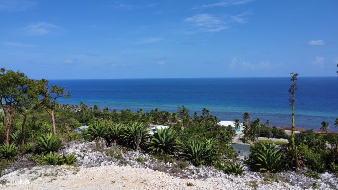 BLUFF LAND - CAYMAN BRAC EAST - LOT #9