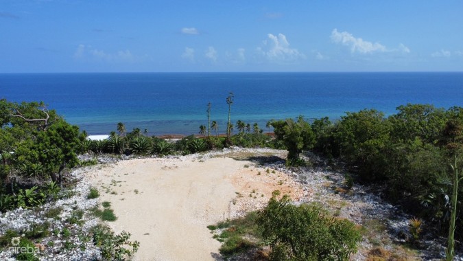 BLUFF LAND - CAYMAN BRAC EAST - LOT #9