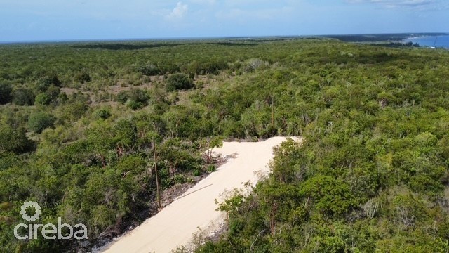 BLUFF LAND - CAYMAN BRAC EAST - LOT #9