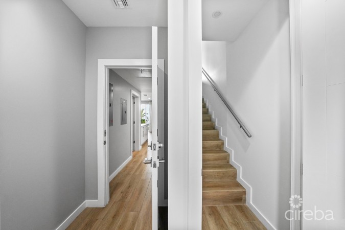 OCEAN CREST UNIT 21