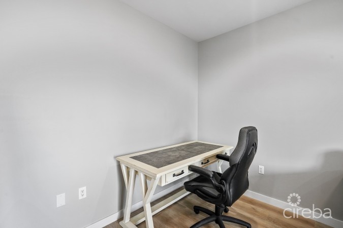 OCEAN CREST UNIT 21