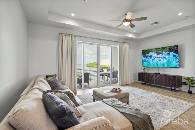 OCEAN CREST UNIT 21