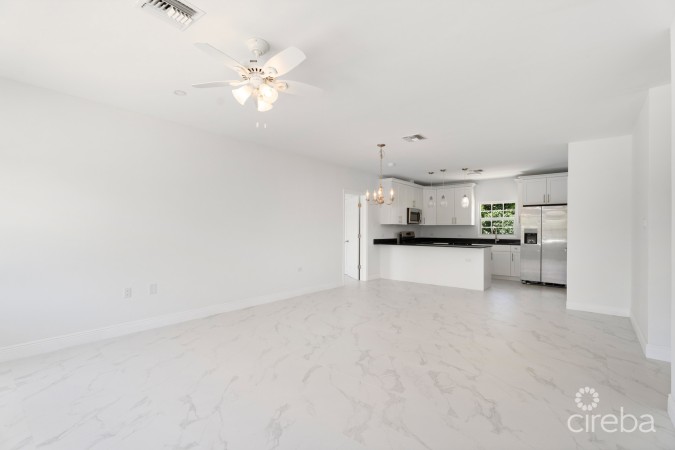 NORTH SIDE BRAND NEW HOME        3 BED/3 BATH