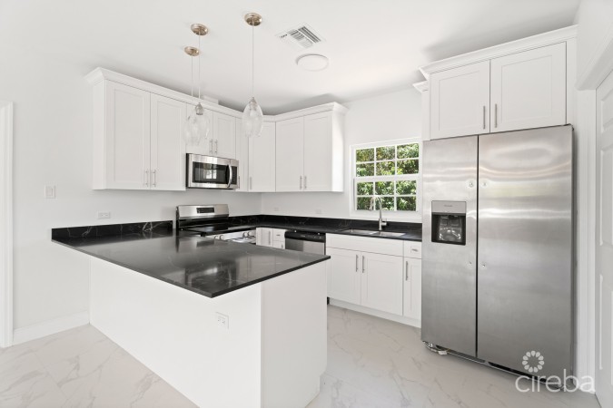 NORTH SIDE BRAND NEW HOME        3 BED/3 BATH