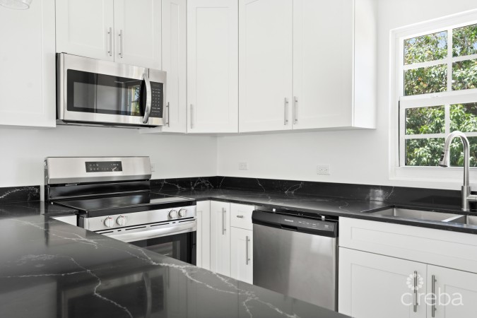 NORTH SIDE BRAND NEW HOME        3 BED/3 BATH