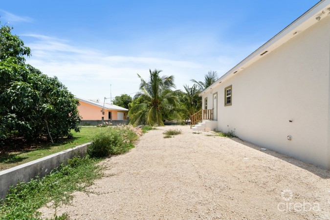 NORTH SIDE BRAND NEW HOME        3 BED/3 BATH