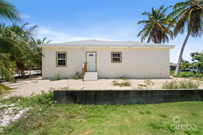 NORTH SIDE BRAND NEW HOME        3 BED/3 BATH