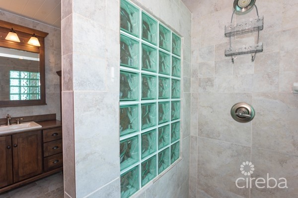 LIGHTHOUSE POINT RESORT CONDO 1 SHARE A