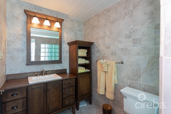 LIGHTHOUSE POINT RESORT CONDO 1 SHARE A