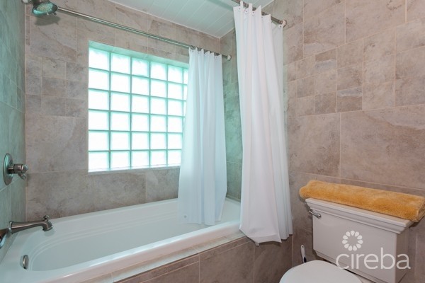 LIGHTHOUSE POINT RESORT CONDO 1 SHARE A