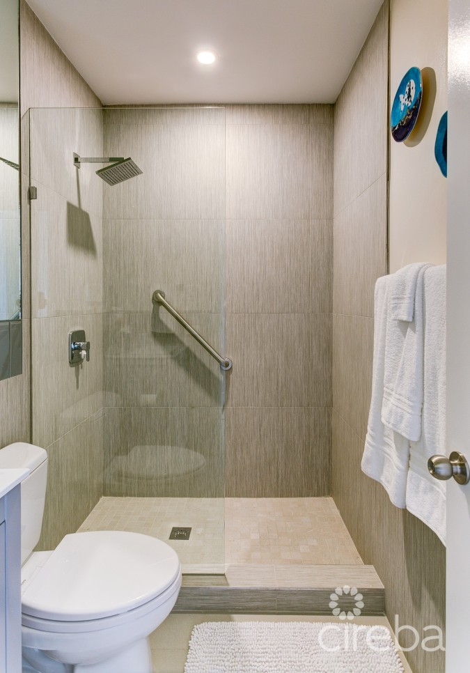 SOUTH PALMS FULLY RENOVATED 2 BED