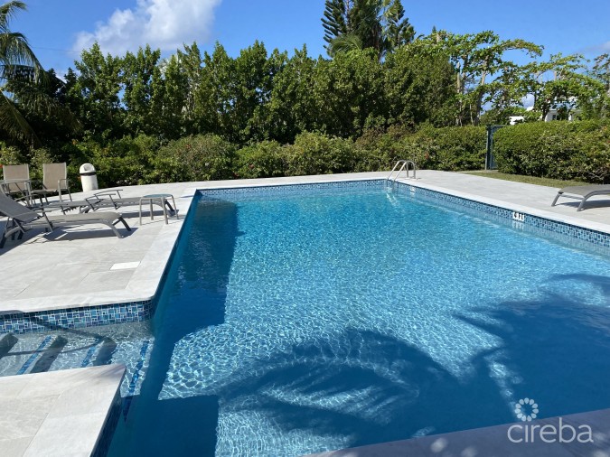 SOUTH PALMS FULLY RENOVATED 2 BED