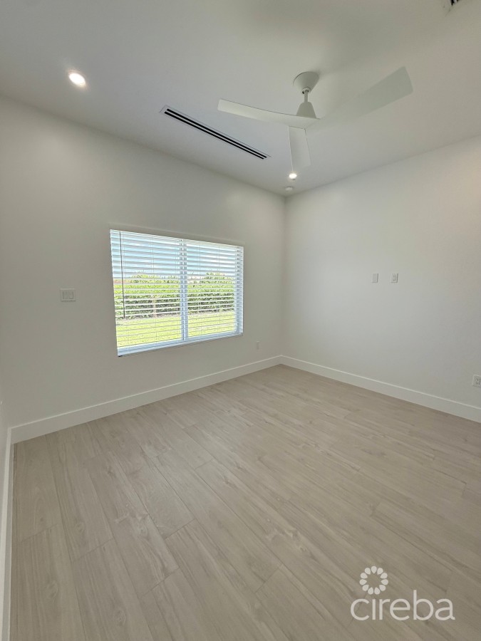 BODDEN TOWN DUPLEX - LOOKOUT GARDENS