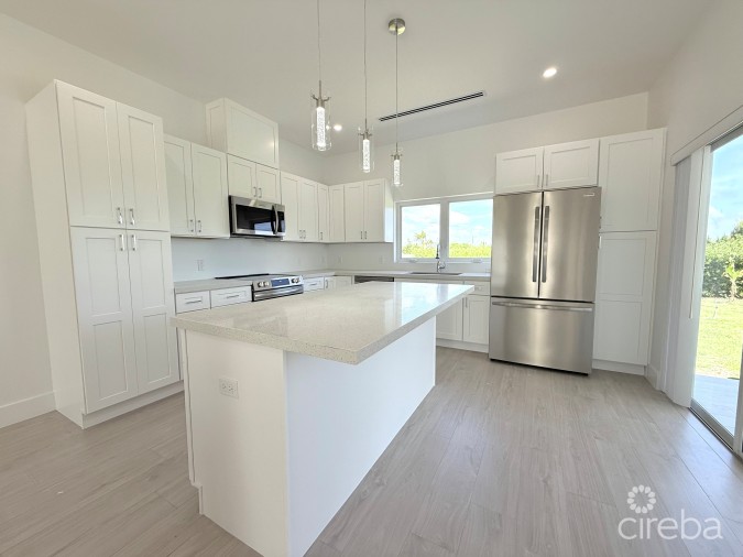BODDEN TOWN DUPLEX - LOOKOUT GARDENS