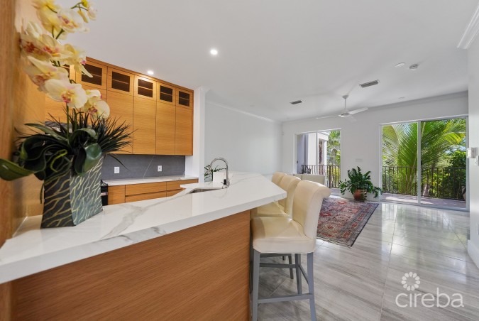TURNBERRY  EAST #3 , CRYSTAL HARBOUR