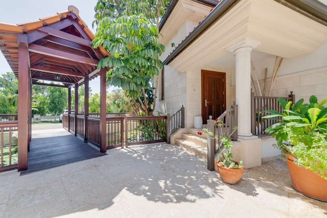 CASA LUNA 9