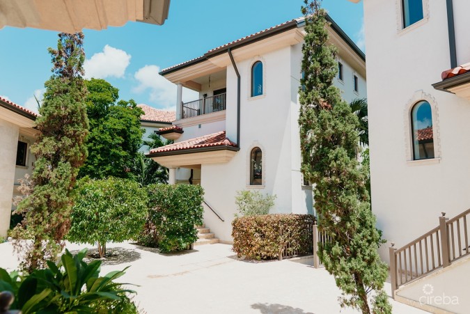 CASA LUNA 9