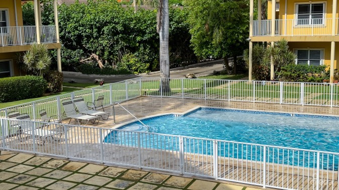 VALENCIA HEIGHTS 2 BED 2 BATH