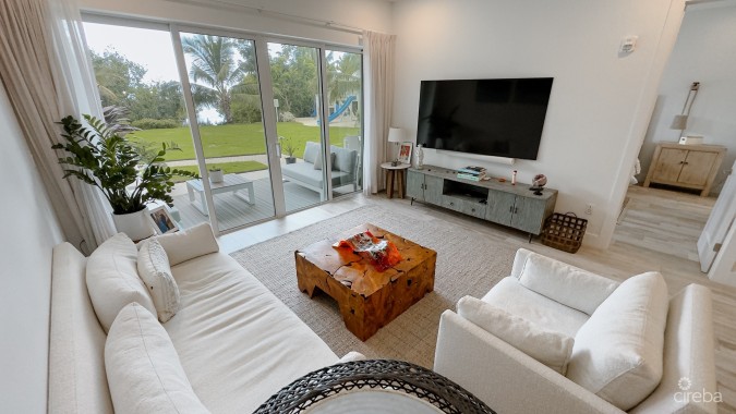 AURA - 3 BED CONDO - OCEAN FRONT SOUTH SOUND