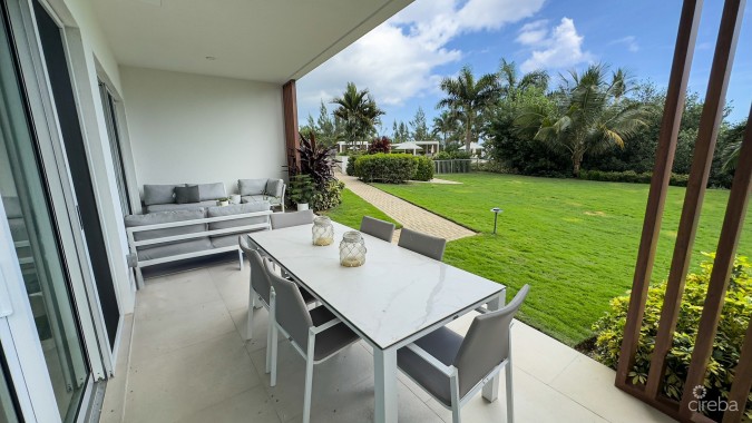 AURA - 3 BED CONDO - OCEAN FRONT SOUTH SOUND