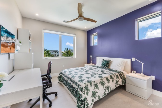 MARQUIS QUAY RESIDENCE, CRYSTAL HARBOUR