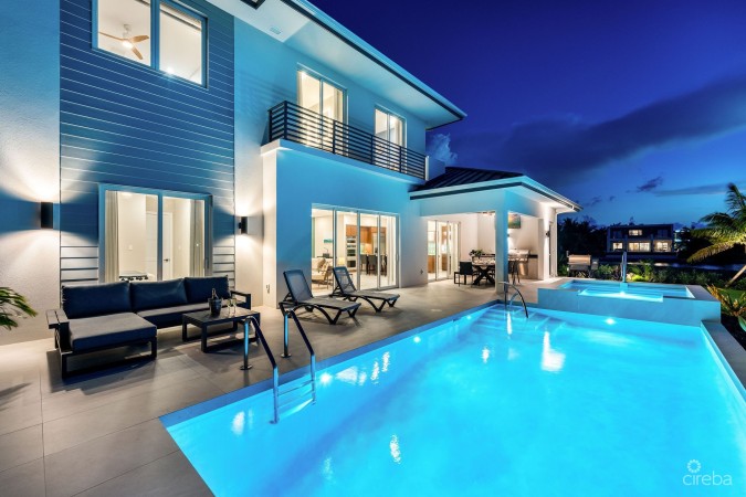 MARQUIS QUAY RESIDENCE, CRYSTAL HARBOUR
