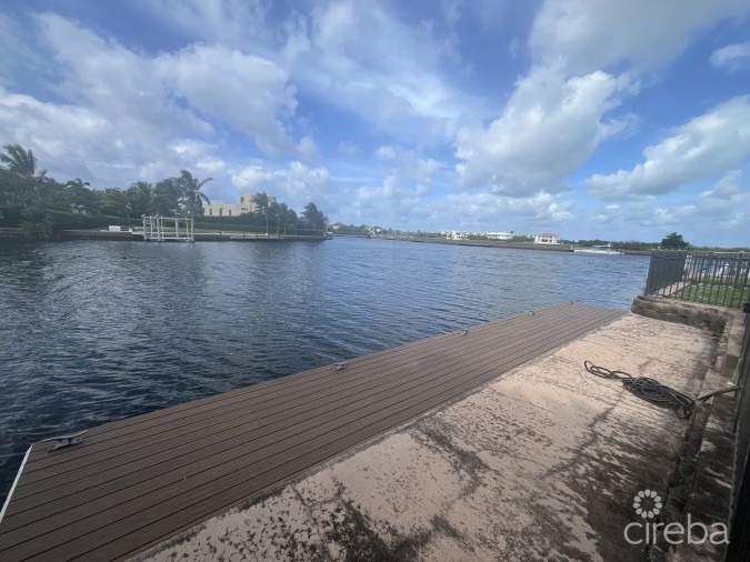 BIMIN DR - EXECUTIVE CANAL FRONT HOME IN GRAND HARBOUR