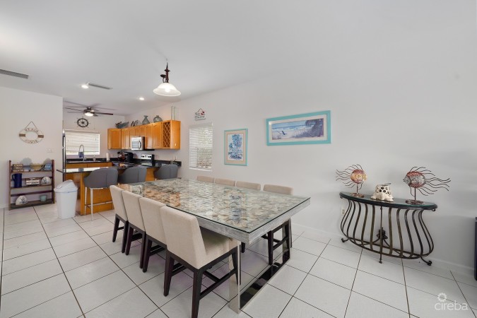 COCONUT BAY 118