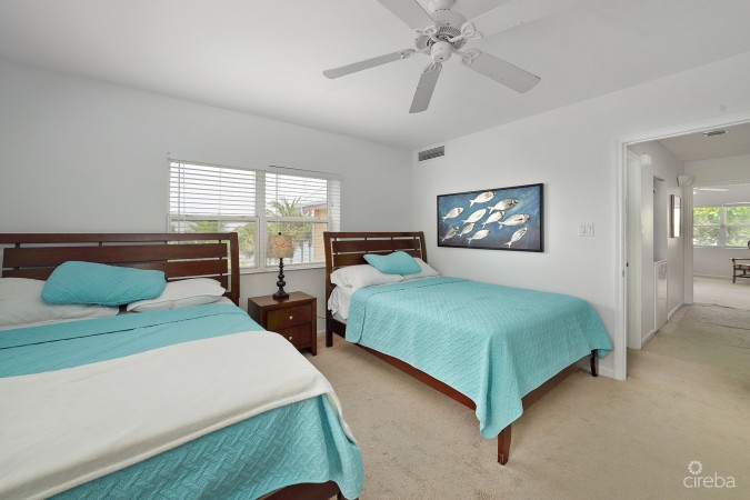 COCONUT BAY 118