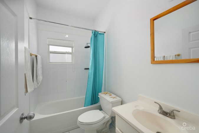 COCONUT BAY 118