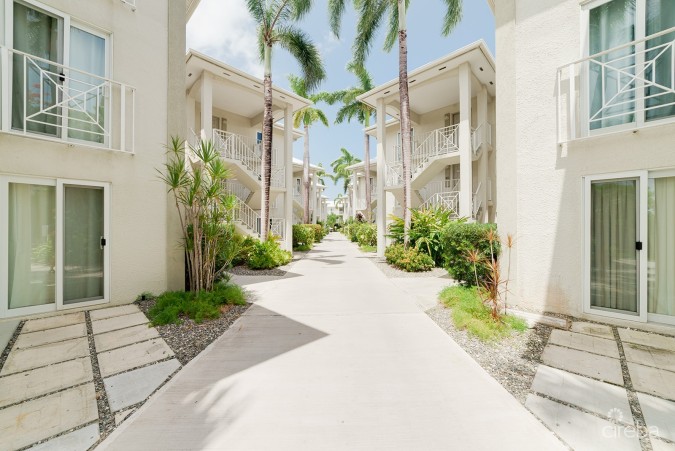 SUNSET COVE RENOVATED 2 BEDROOM