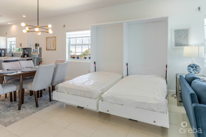 CASTAWAY COVE LUXURY UNIT