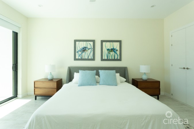 VELA 4BED | NEWEST PHASE & NEWLY PAINTED